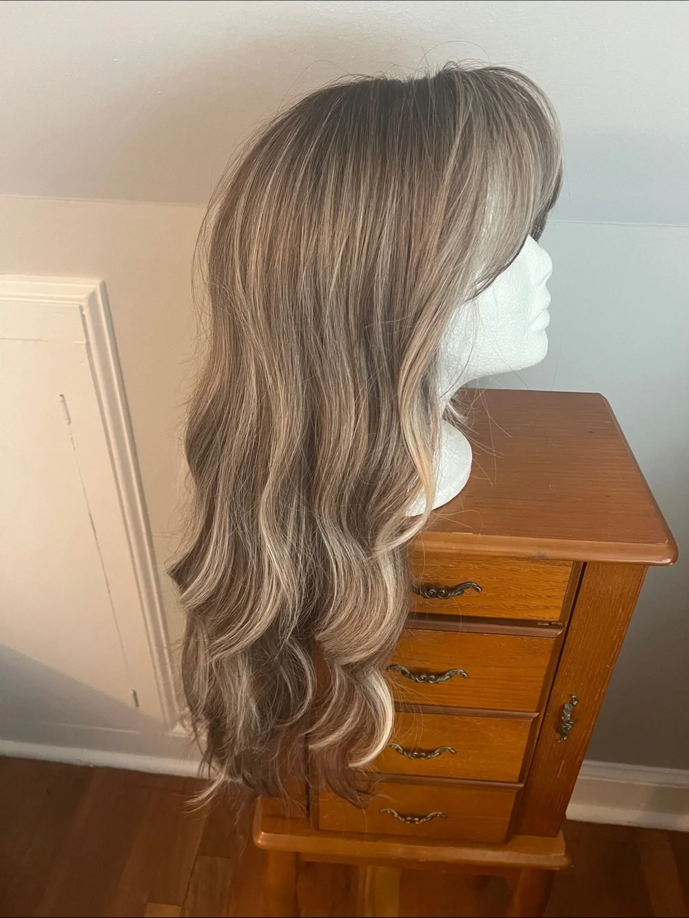 Natural Ash Blonde Long Wavy Women's Wig with Bangs